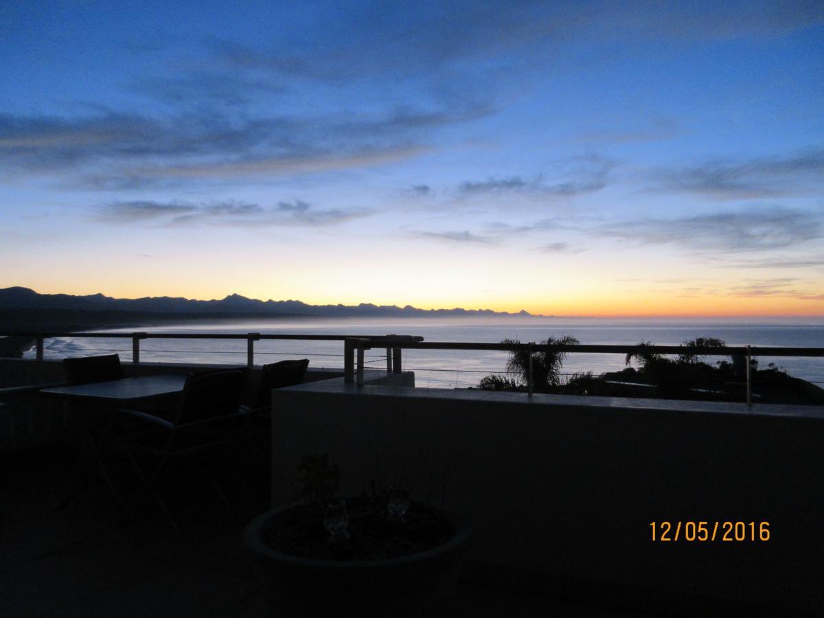 Penthouse 230M2 On The Sea Apartment Plettenberg Bay Bagian luar foto